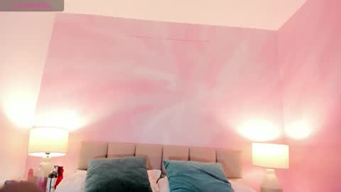 kaate_sweett online show from December 2025 11:37:02 AM