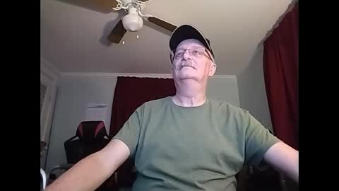 kabriggs136 online show from December 2024 01:36:01 AM