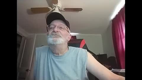 Snapshot of kabriggs136 chatting on May 2026 09:46:02 PM kabriggs136 online show from May 2026 09:46:02 PM