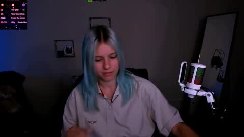 kaela_spell_ online show from September 2025 10:15:02 AM