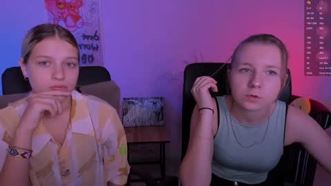 kaela_spell_ online show from November 2025 08:08:02 PM