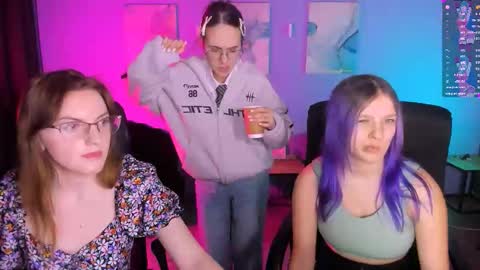 kaela_spell_ online show from February 2026 08:05:02 PM