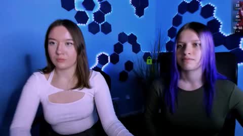 kaela_spell_ online show from February 2026 08:18:02 PM