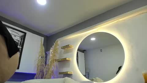 Snapshot of kagomme_h chatting on February 2026 04:32:01 AM Antonella online show from February 2026 04:32:01 AM