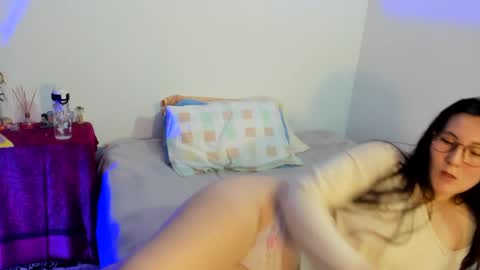 ChloeIndependient model online show from December 2024 03:51:01 AM