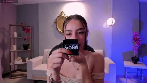 Kaia Ferreira online show from March 2025 11:58:01 AM