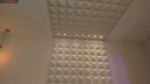 Kaia Ferreira online show from October 2025 12:14:02 PM