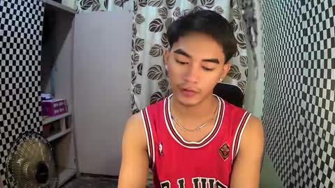 Snapshot of kaiknox chatting on December 2024 05:01:01 PM Kai online show from December 2024 05:01:01 PM