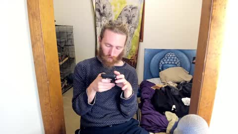 Kaiku77 online show from December 2024 12:28:01 AM