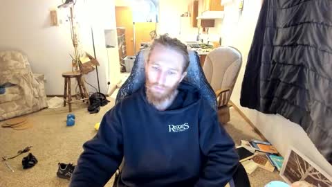 Kaiku77 online show from November 2025 07:47:01 PM