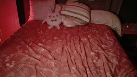 Kailee Smile online show from November 2025 04:28:02 AM