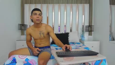 KailinANDrihky online show from October 2025 08:00:02 PM