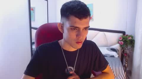 Snapshot of kain_noir_ chatting on October 2025 08:31:01 PM K A I N online show from October 2025 08:31:01 PM