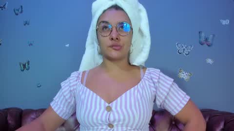 kaira_mosse_ online show from July 2026 12:00:02 PM