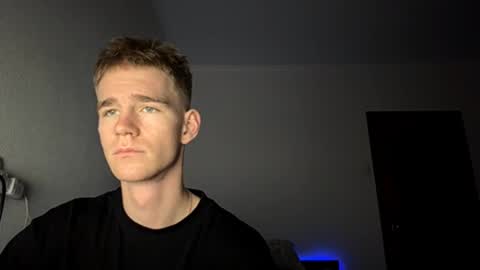 Vlad online show from November 2025 10:21:02 PM