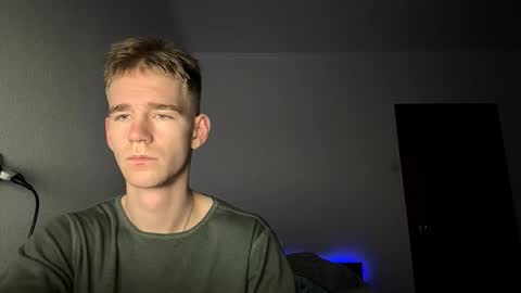 Vlad online show from November 2025 09:25:02 PM