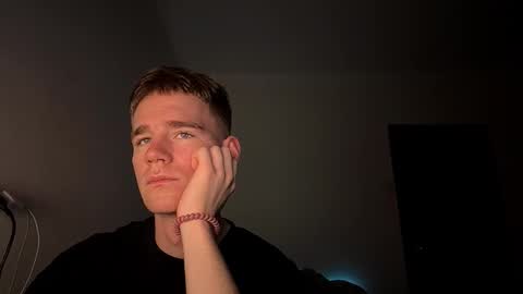 Vlad online show from November 2025 09:24:02 PM