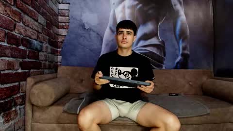 Snapshot of kairoblaaze chatting on November 2025 02:05:01 PM KairoBlaaze online show from November 2025 02:05:01 PM