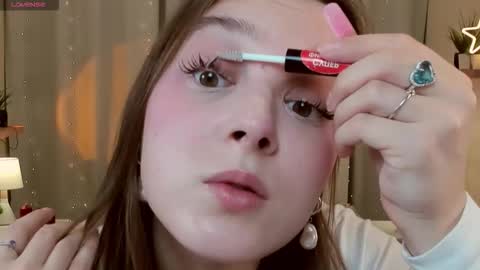 Kaisa online show from December 2025 12:30:01 AM