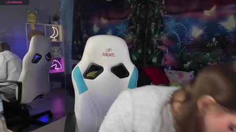 Snapshot of kaisajenner chatting on February 2026 08:40:02 AM Kaisa online show from February 2026 08:40:02 AM