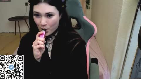 Snapshot of kaisythesmall chatting on October 2025 10:52:02 AM Kessy online show from October 2025 10:52:02 AM