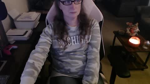 Camprincess331 online show from October 2025 01:30:01 AM