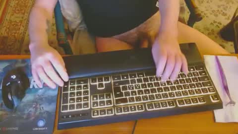 Leon online show from December 2024 06:16:02 PM