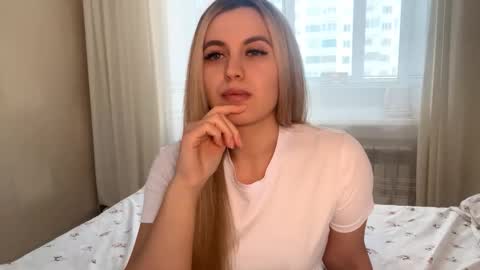 Kate online show from November 2025 05:31:01 AM