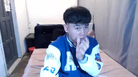 Snapshot of kaizou69 chatting on November 2025 04:28:02 AM kaizou69 online show from November 2025 04:28:02 AM