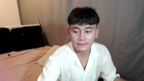 Snapshot of kaizou69 chatting on November 2025 04:23:02 AM kaizou69 online show from November 2025 04:23:02 AM