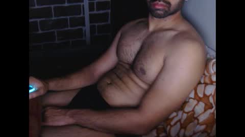 Vicky online show from December 2024 06:53:01 PM