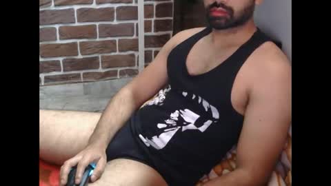 Vicky online show from January 2025 05:27:01 PM