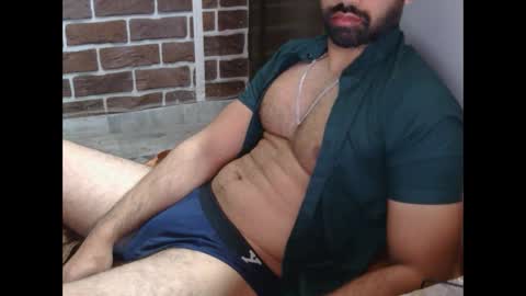 Vicky online show from January 2025 05:04:02 PM