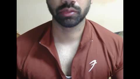 Vicky online show from February 2025 05:16:01 AM