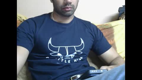 Vicky online show from March 2025 05:18:02 AM