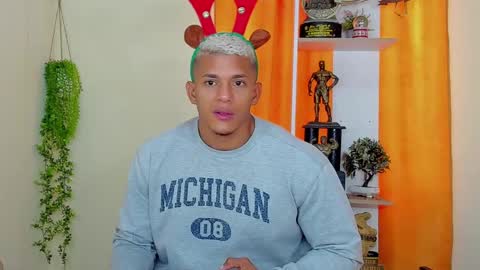 kale thomson online show from December 2024 05:04:02 PM