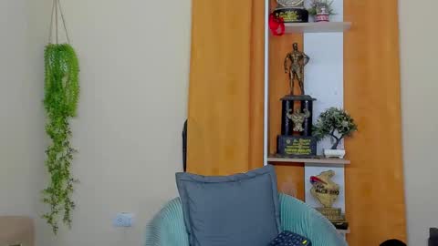 kale thomson online show from January 2025 09:40:01 PM