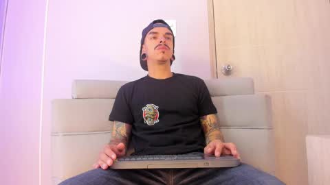 Kale online show from October 2025 11:07:02 AM