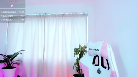 Kali Ka Please help me with your thumbs up its important   dont forget my birthday on October 26 online show from March 2025 04:46:01 PM