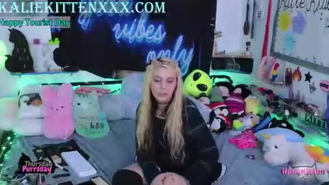 KalieKitten online show from May 2026 09:31:01 PM