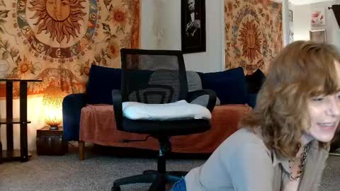 Snapshot of kalikushdreamz chatting on February 2025 04:14:02 PM Tara Smith online show from February 2025 04:14:02 PM