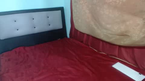 Kalipso and Jones  online show from February 2025 04:08:01 PM