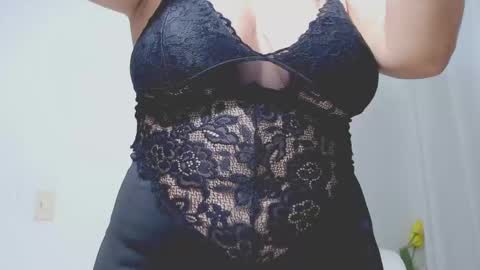 Snapshot of kally_higgins chatting on February 2025 03:20:01 AM Hannah online show from February 2025 03:20:01 AM