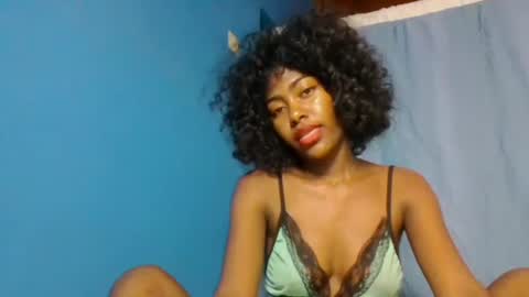 Snapshot of kalo19740341 chatting on February 2026 01:13:02 AM kalo Marie2026 online show from February 2026 01:13:02 AM