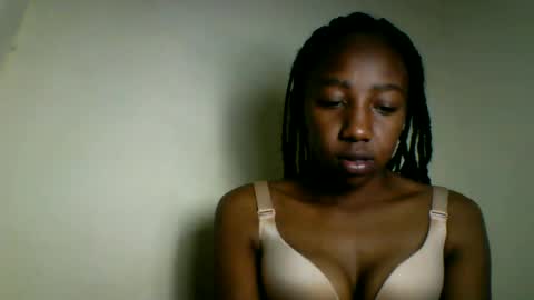 Snapshot of kalyssia_belle chatting on July 2026 10:45:01 AM kalyssia_belle online show from July 2026 10:45:01 AM