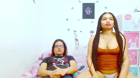 Dante and Carolina independient model online show from January 2025 12:09:02 AM