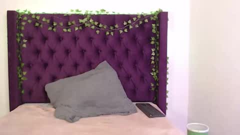 KamiYOscar online show from April 2026 01:58:02 PM