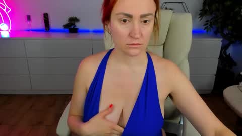 kamilahot25 online show from October 2025 05:57:01 PM