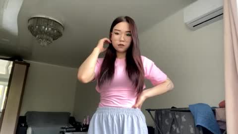 Bella online show from May 2026 11:34:01 PM