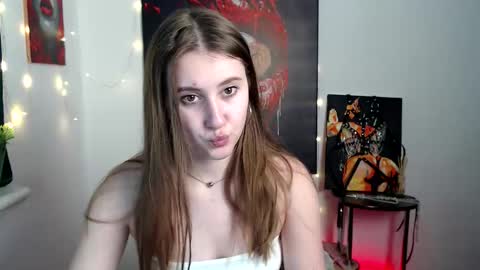 kamilla_love_ online show from February 2026 02:44:02 PM